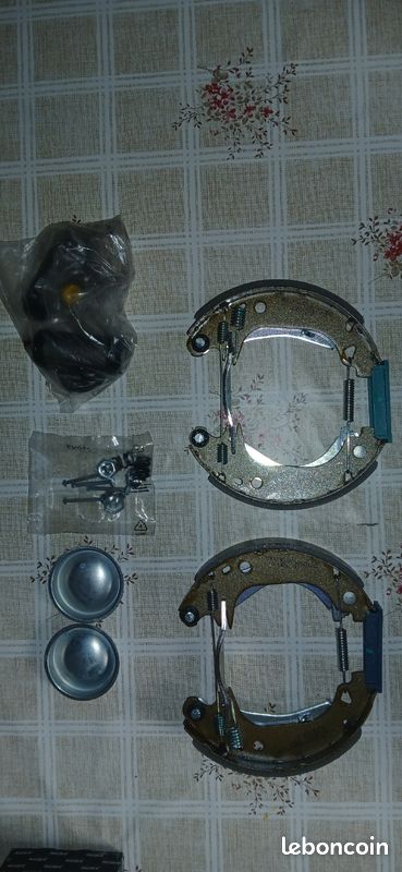 Kit frein arriere AX (image 1)