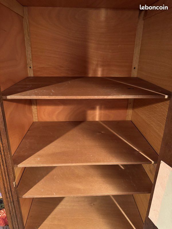 Grande armoire en bois – 10 casiers (image 6)