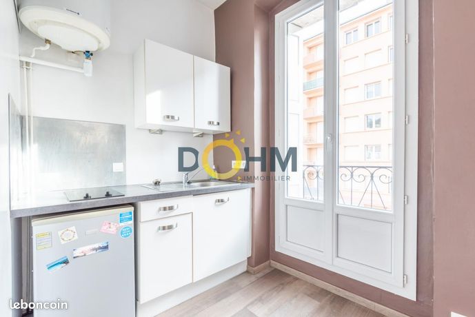 Studio 1 pièce 15 m²