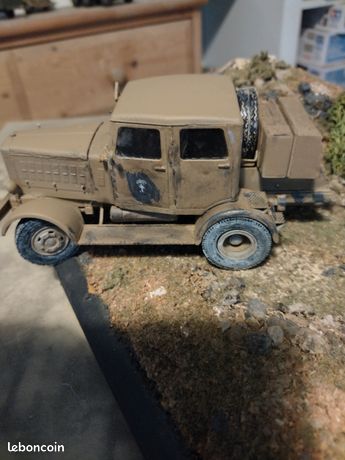 Maquette 1/35 TRUMPETER Char Allemand 12.8cm Sturer Emil - Réf 00350 - Neuf