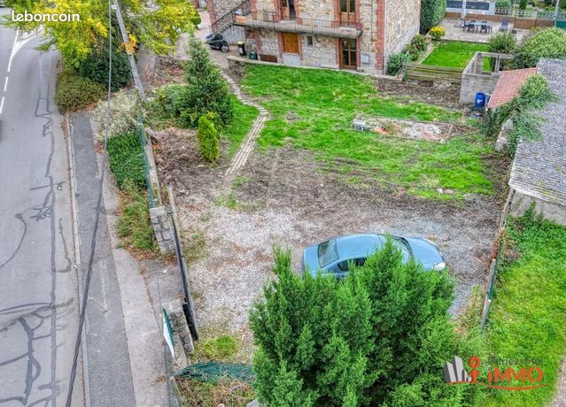 Terrain 413 m² Le Chambon Feugerolles