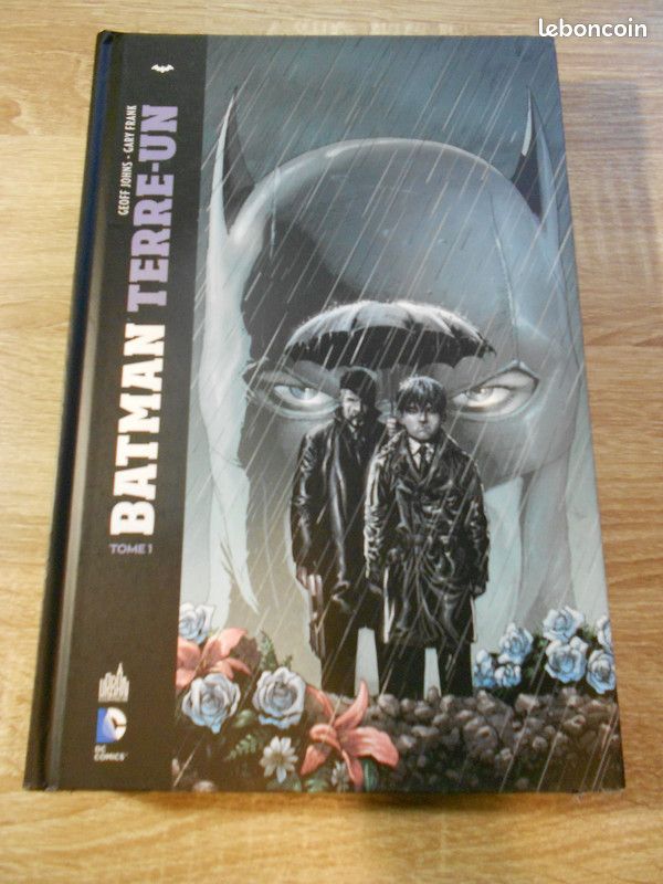BD Batman terre-un tome 1 (image 1)