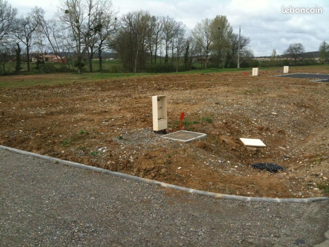 Terrain 730 m² Tournefeuille · 169 000 €