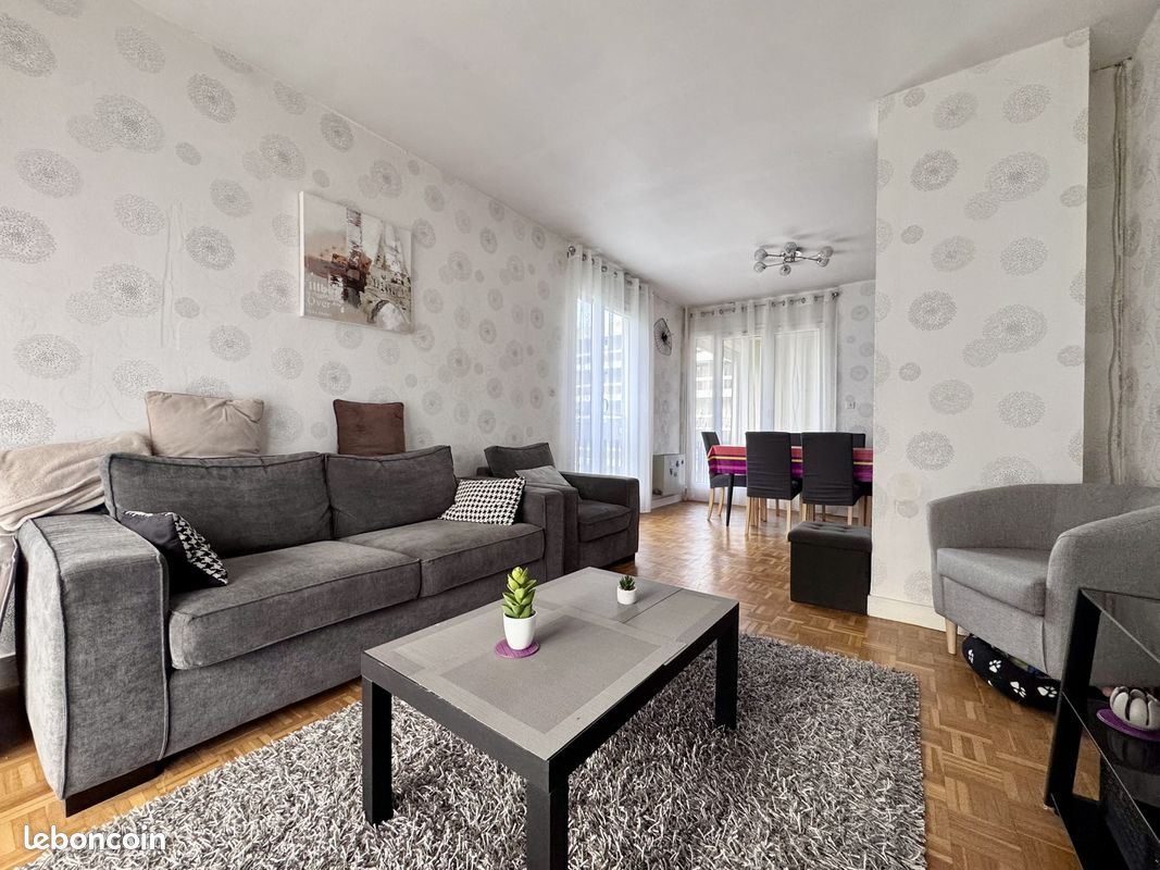 Appartement 4 pièces 69 m² · à Louvres · 69 m² · 196 000 €