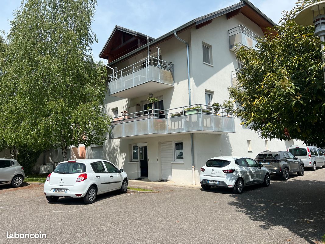 Appartement 1 pièce 24 m² · à Le Bourget-du-Lac · 24 m² · 130 000 €