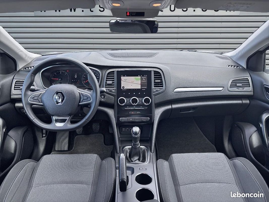 RENAULT MEGANE IV 1.5 Blue dCi 115 BERLINE Evolution PHASE 2 (image 15)