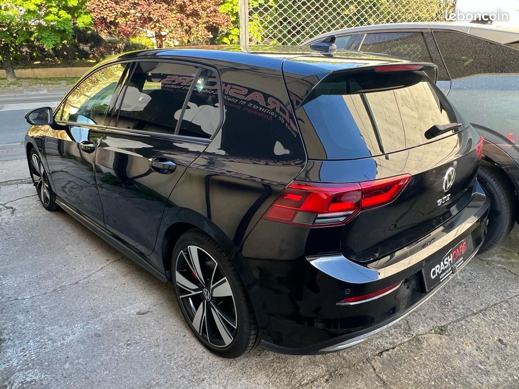 VOLKSWAGEN GOLF VIII GTE 1.4 Hybrid 245 DSG6 (image 4)