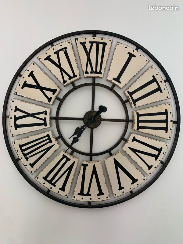 Horloge murale (image 1)