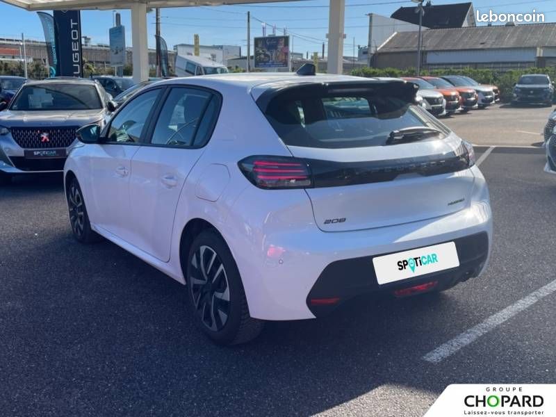 Peugeot 208 Hybrid 100 e-DCS6 Style (image 27)