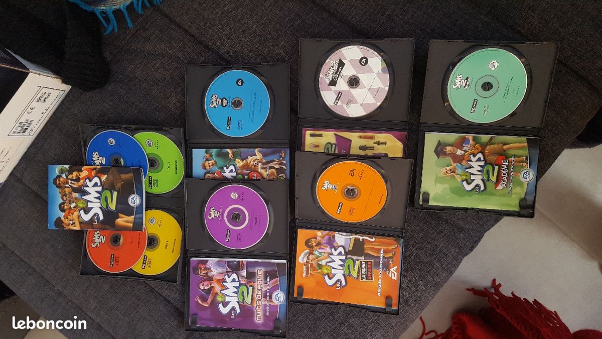Les Sims 2 - lot de 6 jeux - PC CD-ROM (image 2)