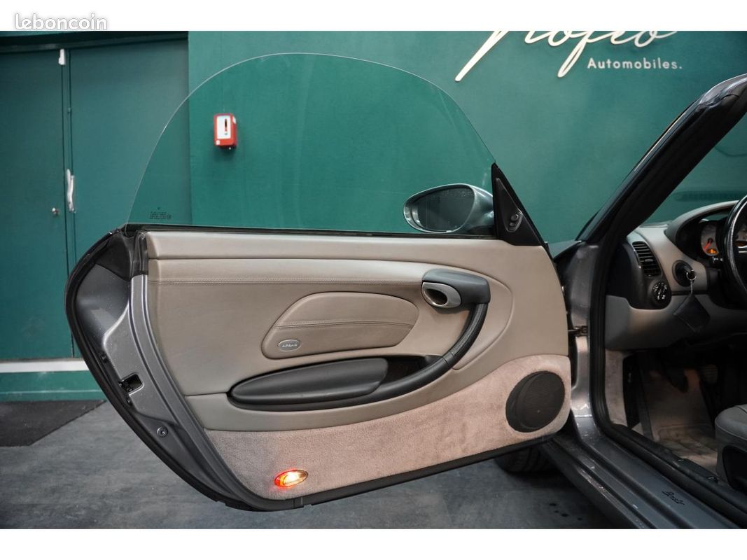 PORSCHE BOXSTER 2.7 220CV BVM5 - Sièges chauffants - Jantes Turbo Look (image 15)