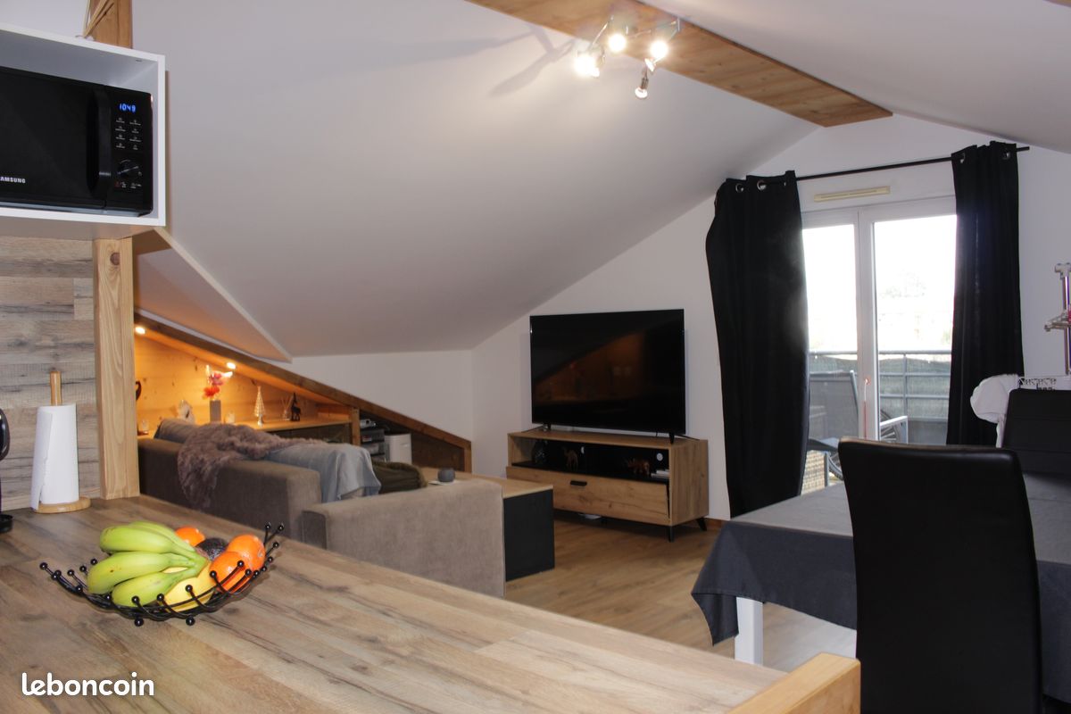 Appartement 3 pièces 75 m² · à Thonon-les-Bains · 75 m² · 245 000 €