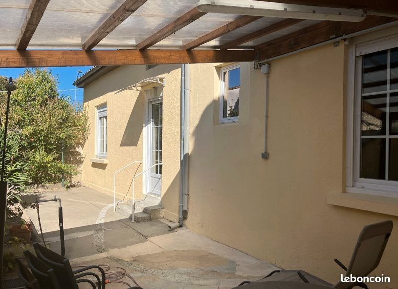 Maison 4 pièces 95 m² · à Saint-Jean-d'Angély · 95 m² · 815 €/mois