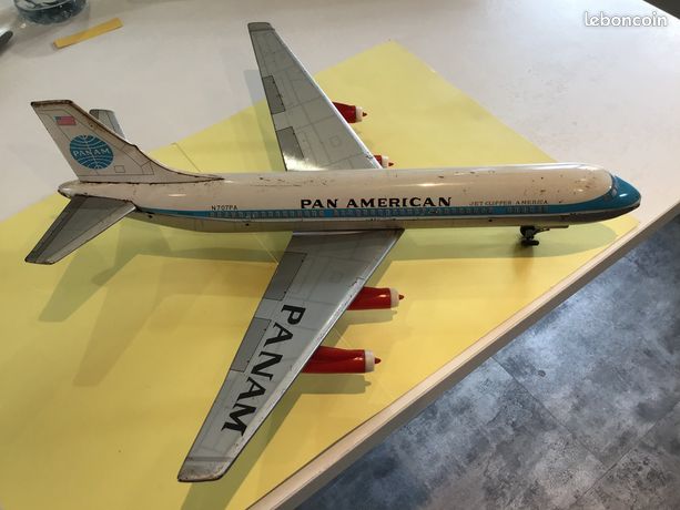 Punch Jouets Mont-Blanc - Avion Boeing 707 en Tôle & Plastique