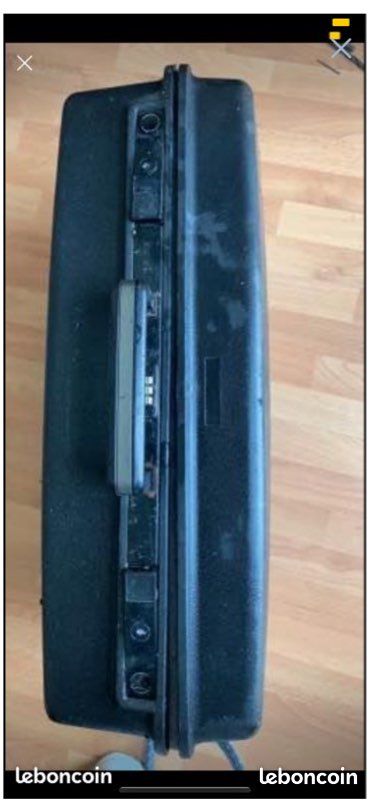 Valise Delsey noire pour outils avec code sécurité (image 1)