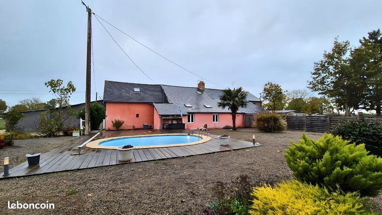 Longère 5 pièces 156 m²
