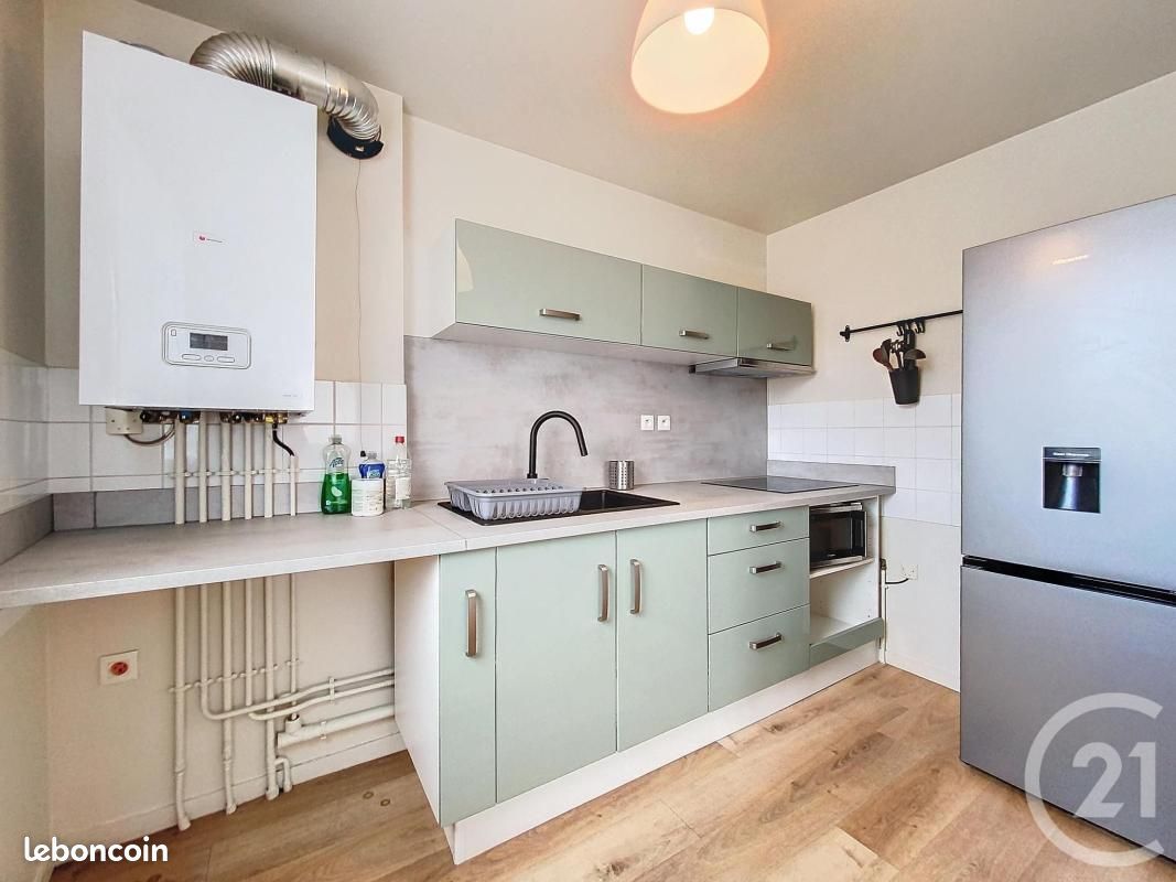 Appartement 2 pièces 47 m² · à Clermont-Ferrand · 47 m² · 590 €