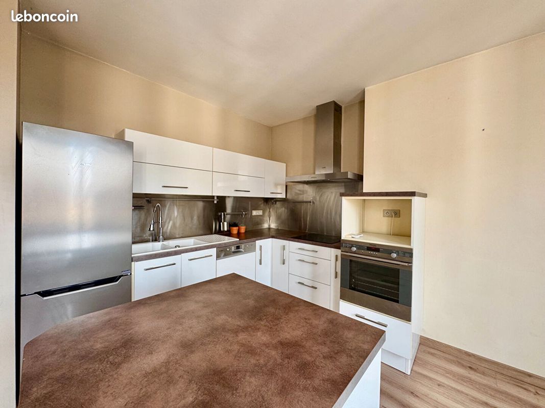 Appartement a louer avignon - 3 pièce(s) - 61 m2 - Surfyn