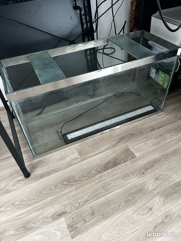 Aquarium 100L + Matériels complet (image 1)