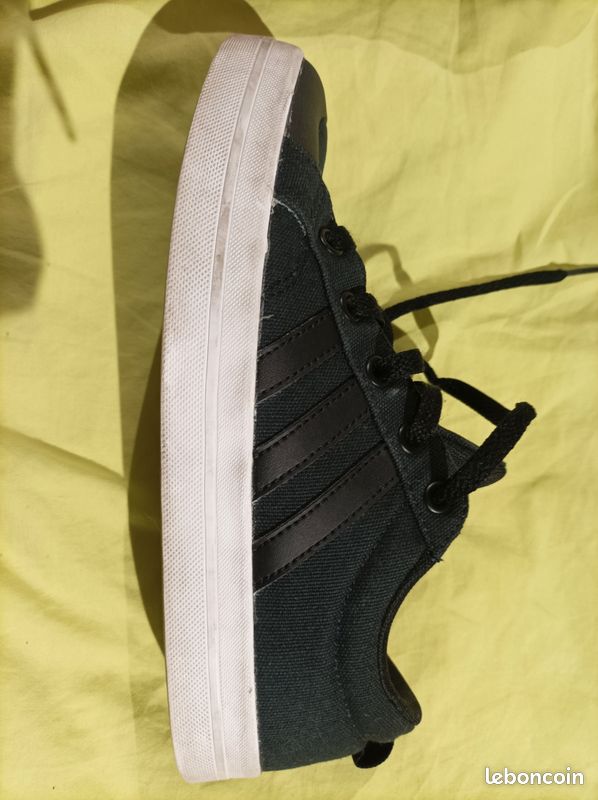 Baskets Adidas taille 37,5 (image 2)