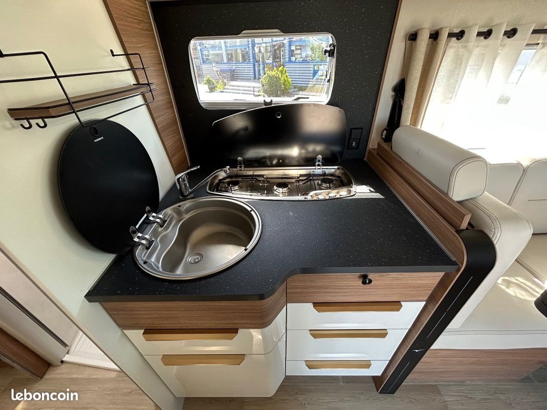 Camping-car Pilote P 746 FGJ Evidence (image 6)