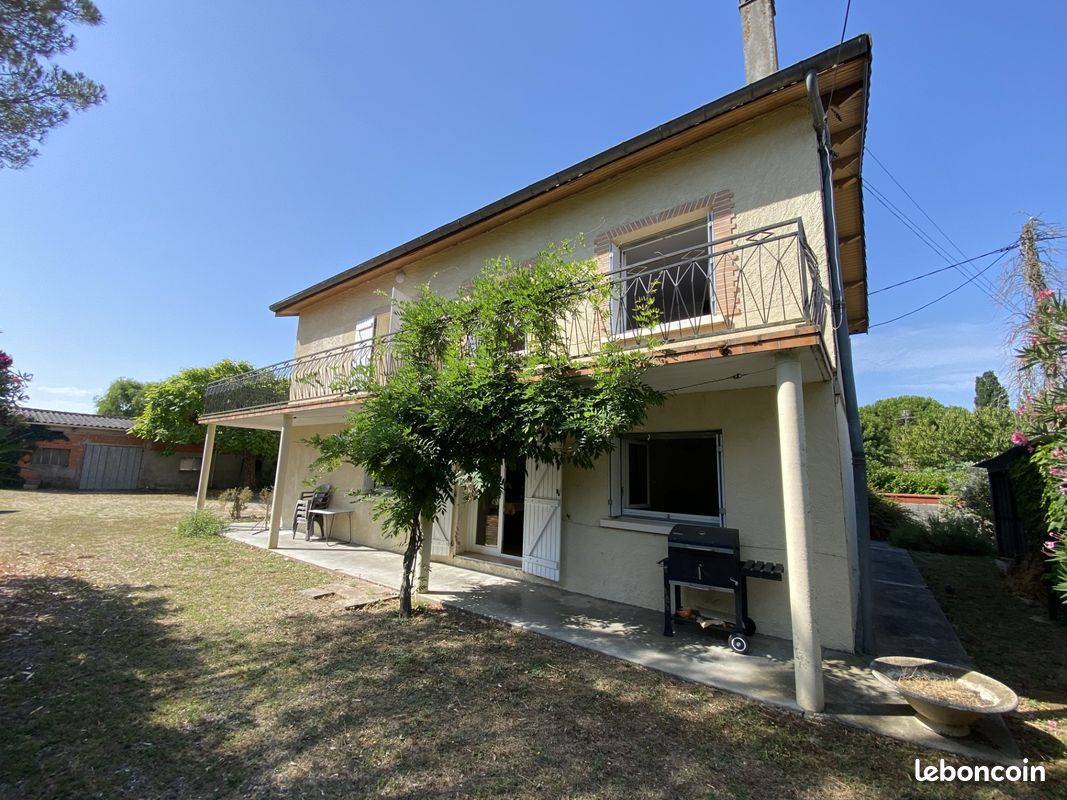 Maison 7 pièces 173 m² · à Grisolles · 173 m² · 276 000 €