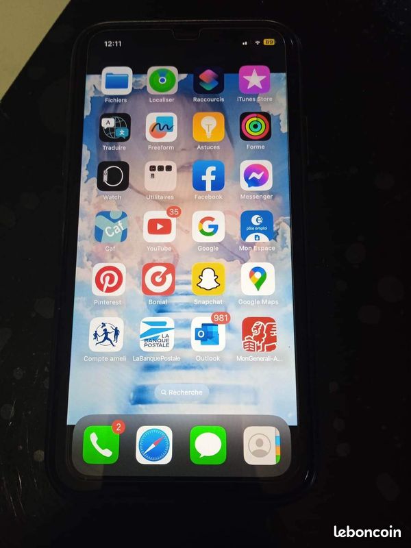 IPhone 11 (image 1)