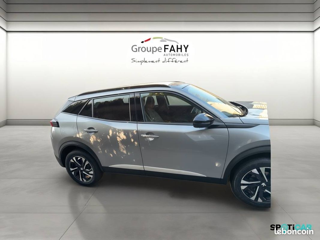 PEUGEOT 2008 PureTech 130 S&S EAT8 Allure (image 8)