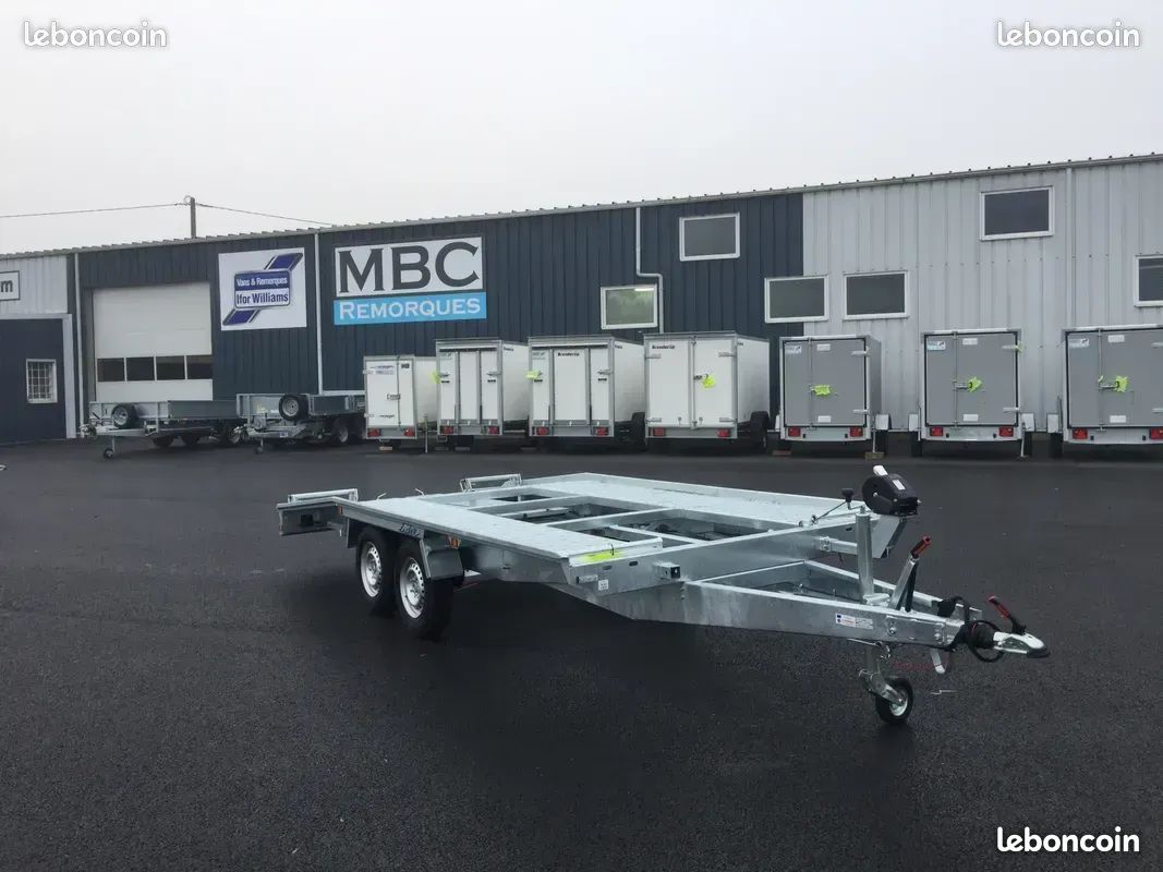 Remorque porte-voiture Lider 2essieux 2700 kg roues dessous (image 1)