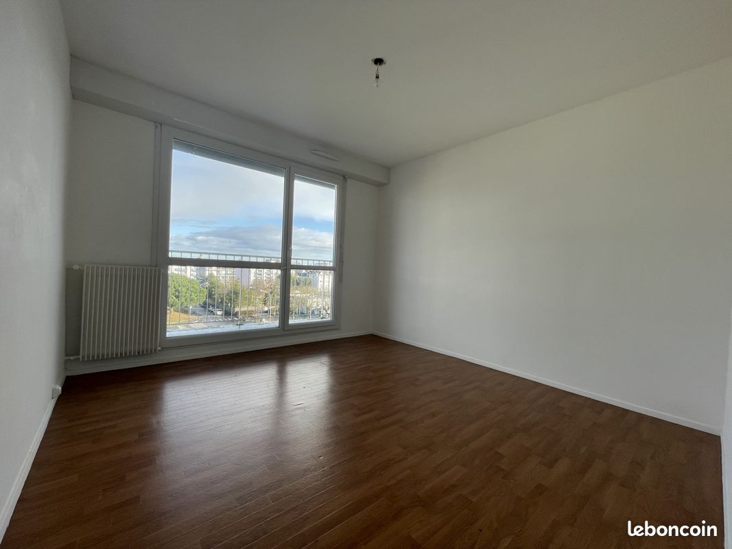 Appartement 3 pièces 69 m² · à Saint-Nazaire · 69 m² · 135 000 €