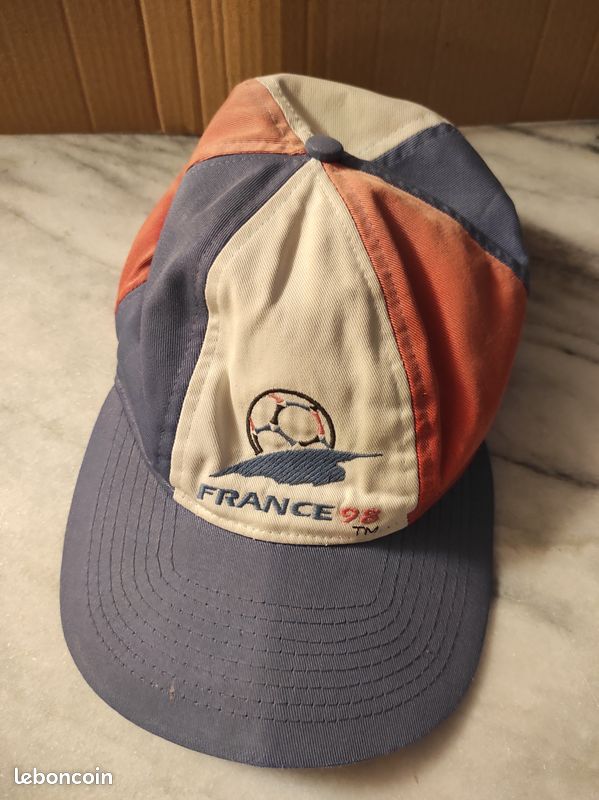 Ancienne Casquette officiel coupe du monde mondial 1998 Football