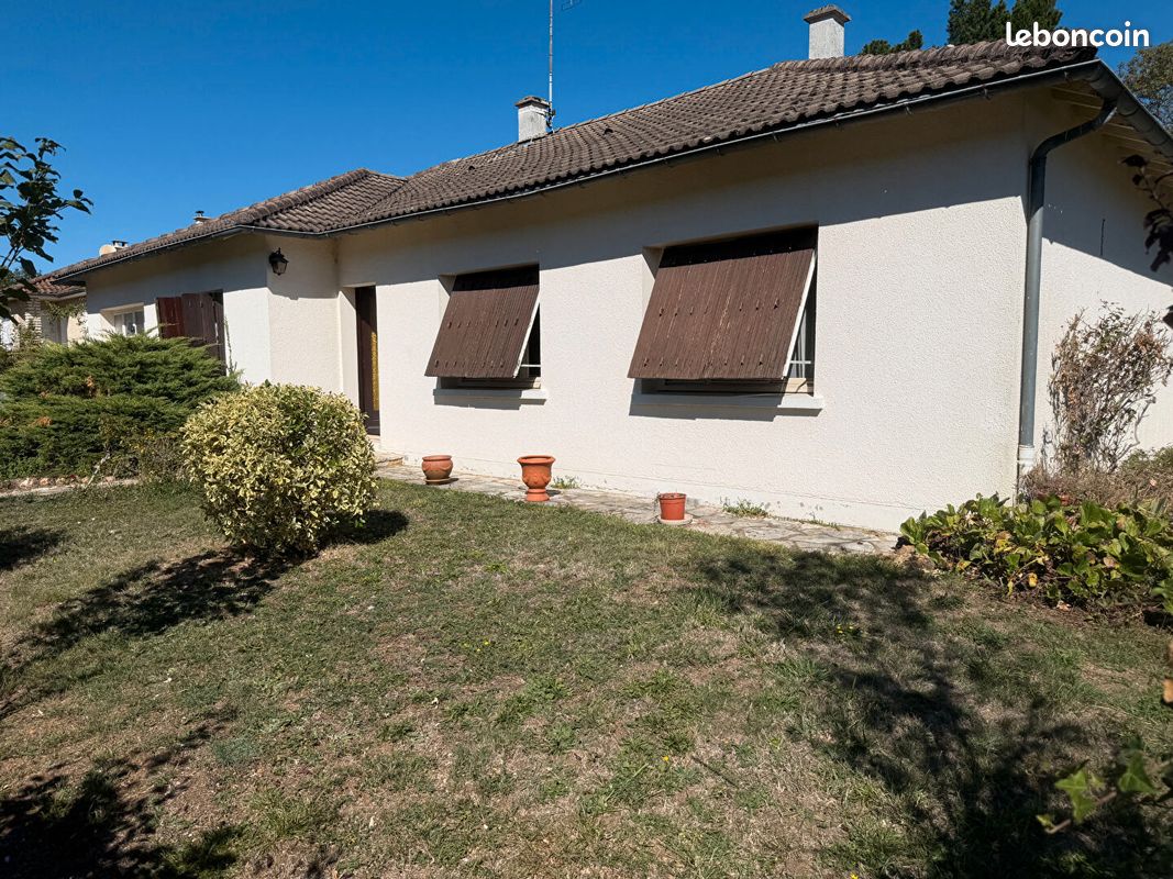 Maison 4 pièces 106 m² · à Croutelle · 106 m² · 186 000 €