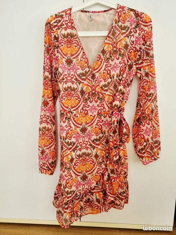 Robe femme cache cœur Only XS (image 1)
