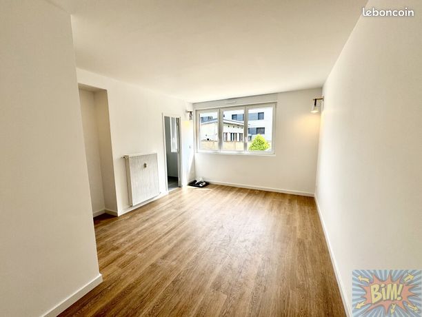 Studio 1 pièce 25 m²