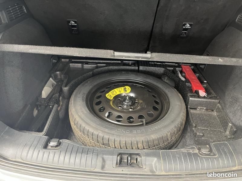 Ford Kuga 2.5 Duratec 190ch FHEV E85 ST-Line X BVA (image 8)