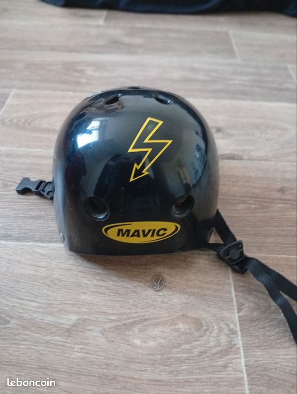 Casque trottinette/ rollers/ skates (image 3)