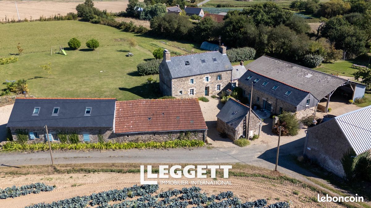 Maison 11 pièces 260 m² · à Paimpol · 260 m² · 1 095 000 €