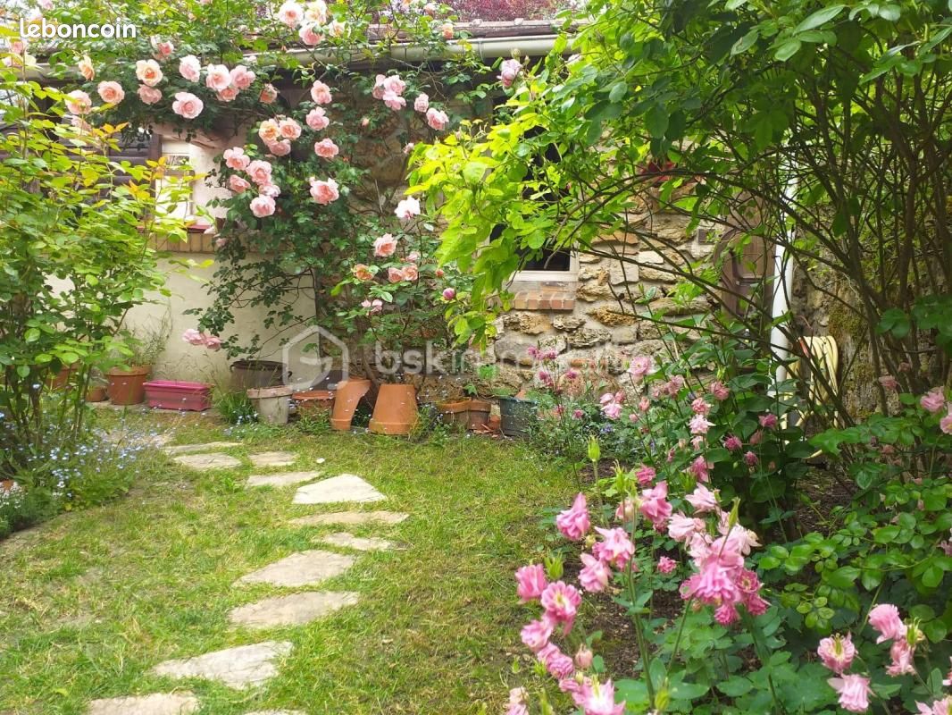 Maison 4 pièces 92 m² · à Étiolles · 92 m² · 379 000 €