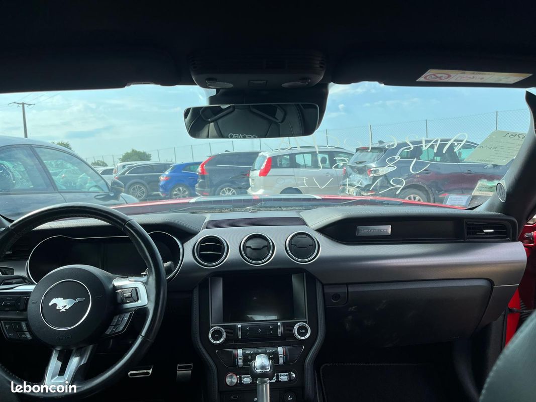 "Accidenté" Ford Mustang 5.0 V8 450 GT Fastback / FV503 (image 5)