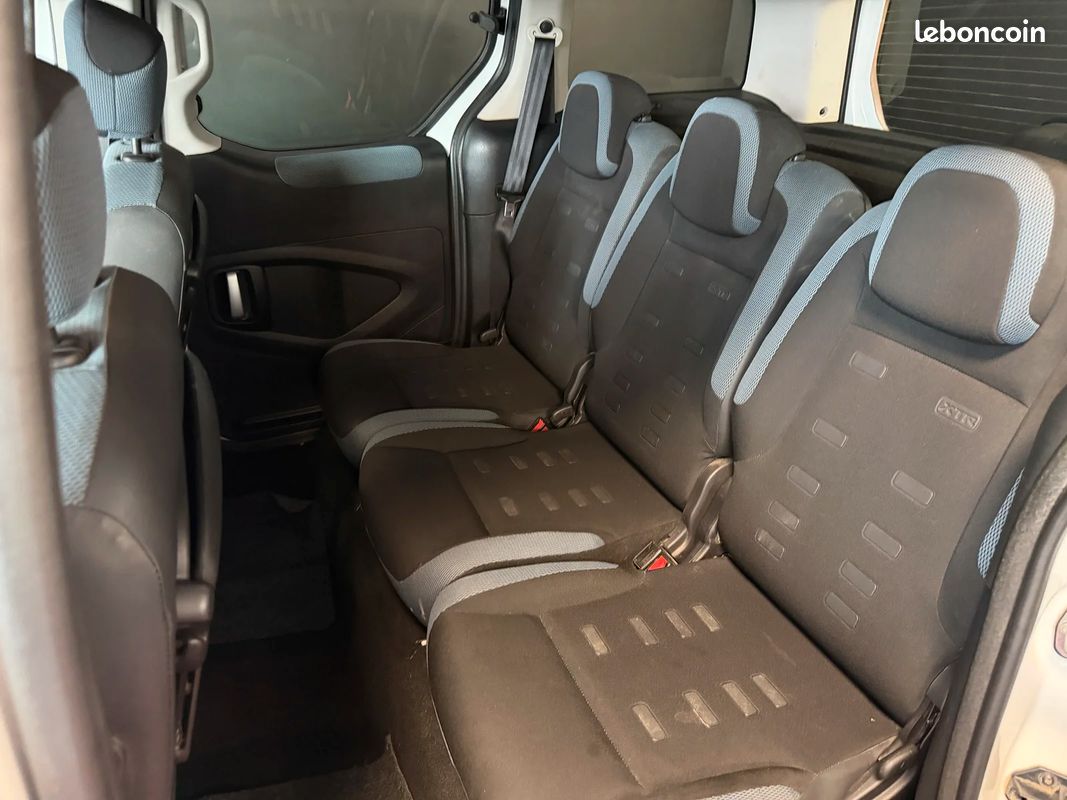 Citroën BERLINGO 1.6 HDI 92ch XTR / 1 ERE MAIN / KIT DISTRI OK (image 27)
