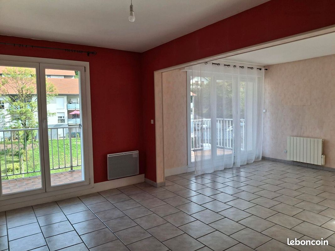 Appartement a louer lons-le-saunier - 4 pièce(s) - 80 m2 - Surfyn