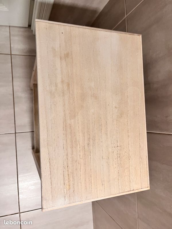 Table de chevet (image 4)
