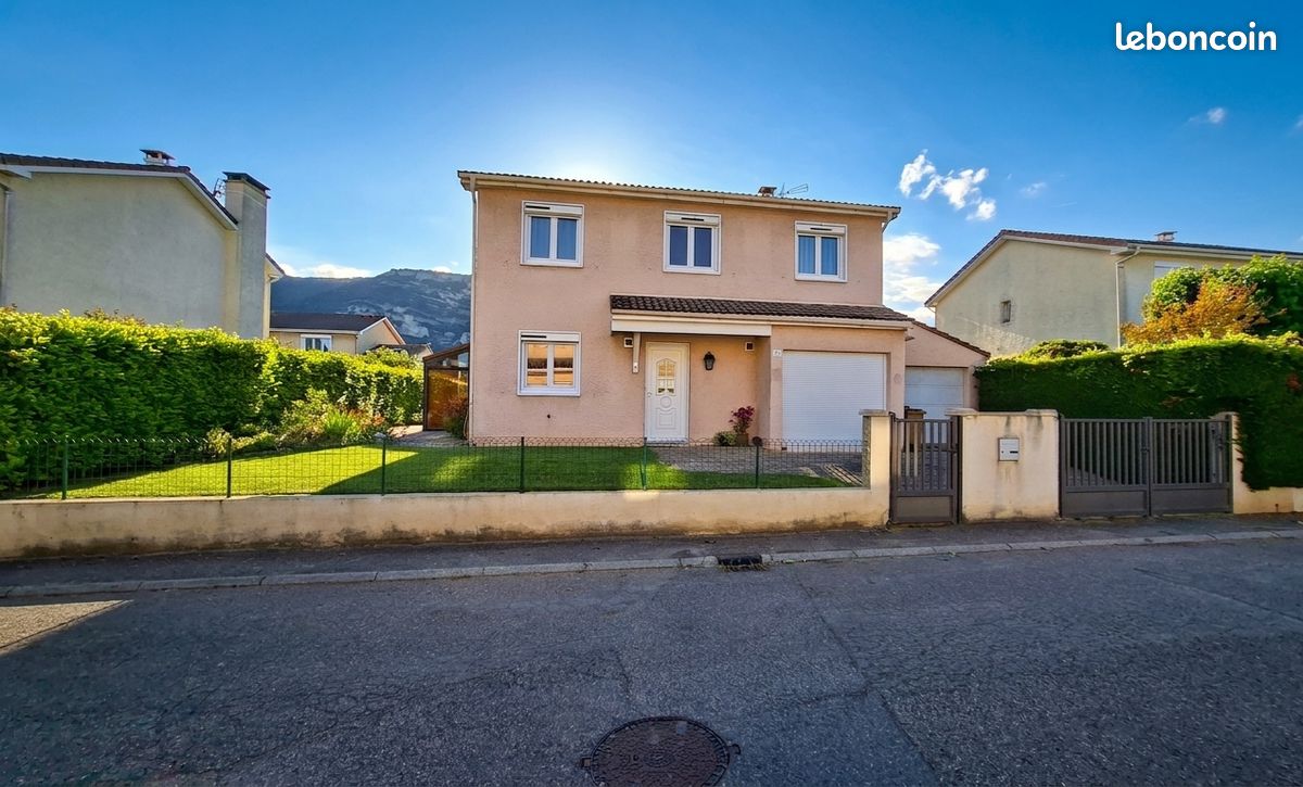 Maison 6 pièces 128 m² · à Guilherand-Granges · 128 m² · 360 000 €