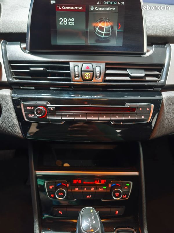 BMW 216d Série 2 ActiveTourer 216d Business Design 116ch - 2018 - 147 500 km - boite automatique - (image 16)