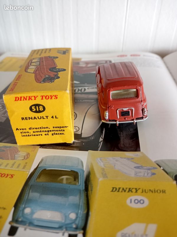 Dinky Toys Renault 4L réf. 518 avec boîte d’origine