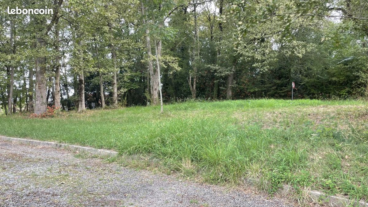 Terrain à bâtir de 1080 m² à MOUGUERRE (64) · 265 000 €