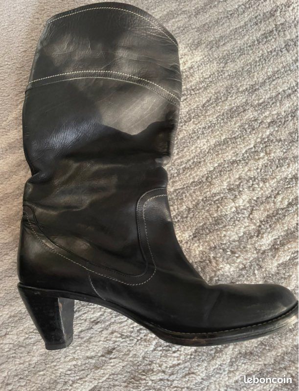 Bottes texanes moyennes pour femme en daim bleu avec broderie