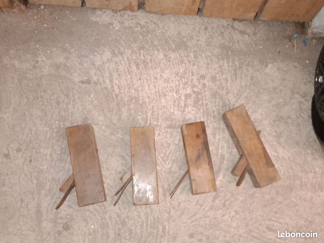 4 rabotteur bois ancien a main (image 1)