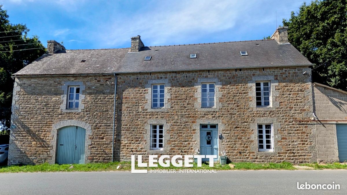 Maison 5 pièces 101 m² · à Plésidy · 101 m² · 135 000 €