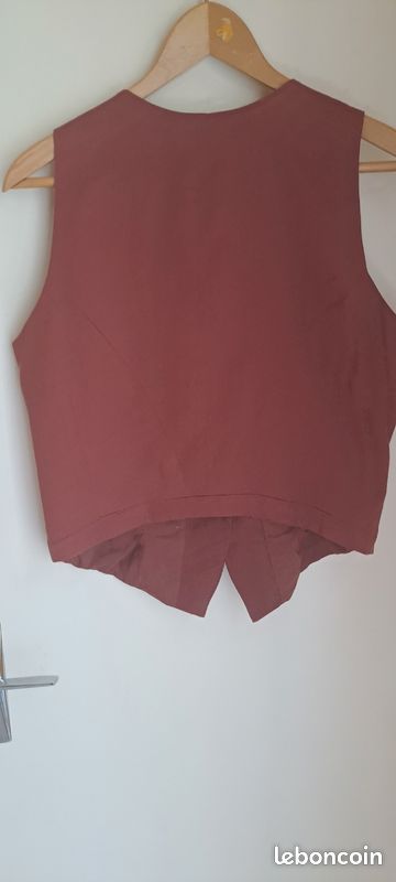 Gilet lin brodé femme (image 4)